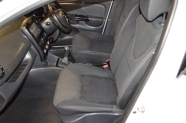Used Renault Clio 2014 for sale - 76263018: Photo 16