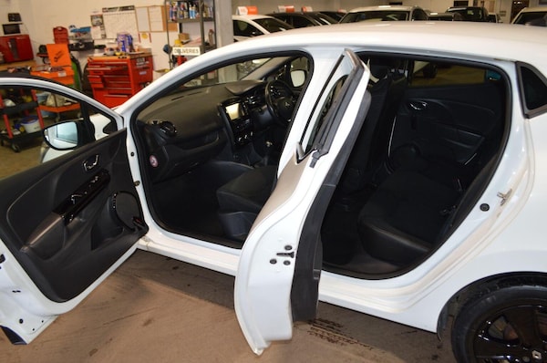 Used Renault Clio 2014 for sale - 76263018: Photo 45