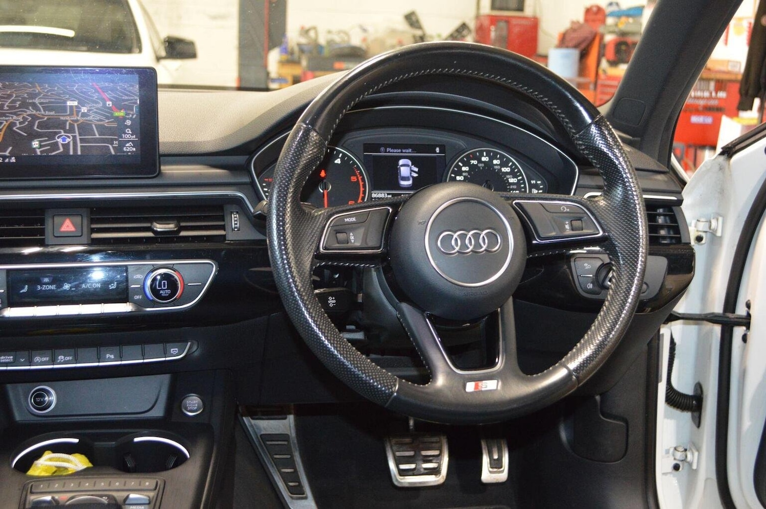 Used Audi A4 2016 for sale - 76769667: Photo 14