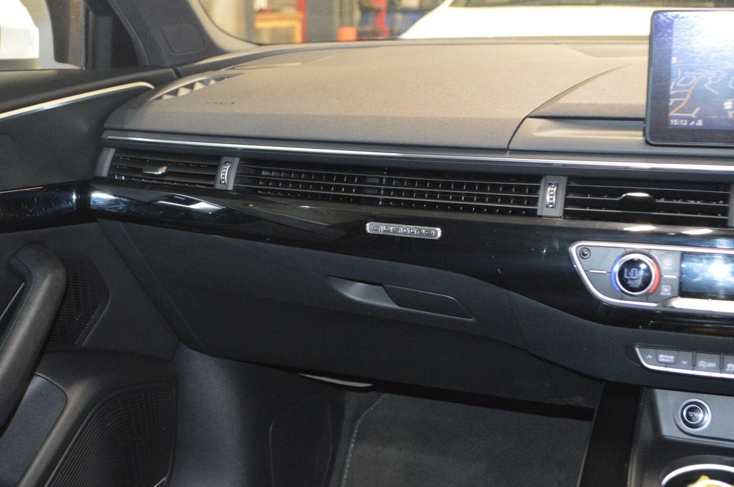 Used Audi A4 2016 for sale - 76769667: Photo 16