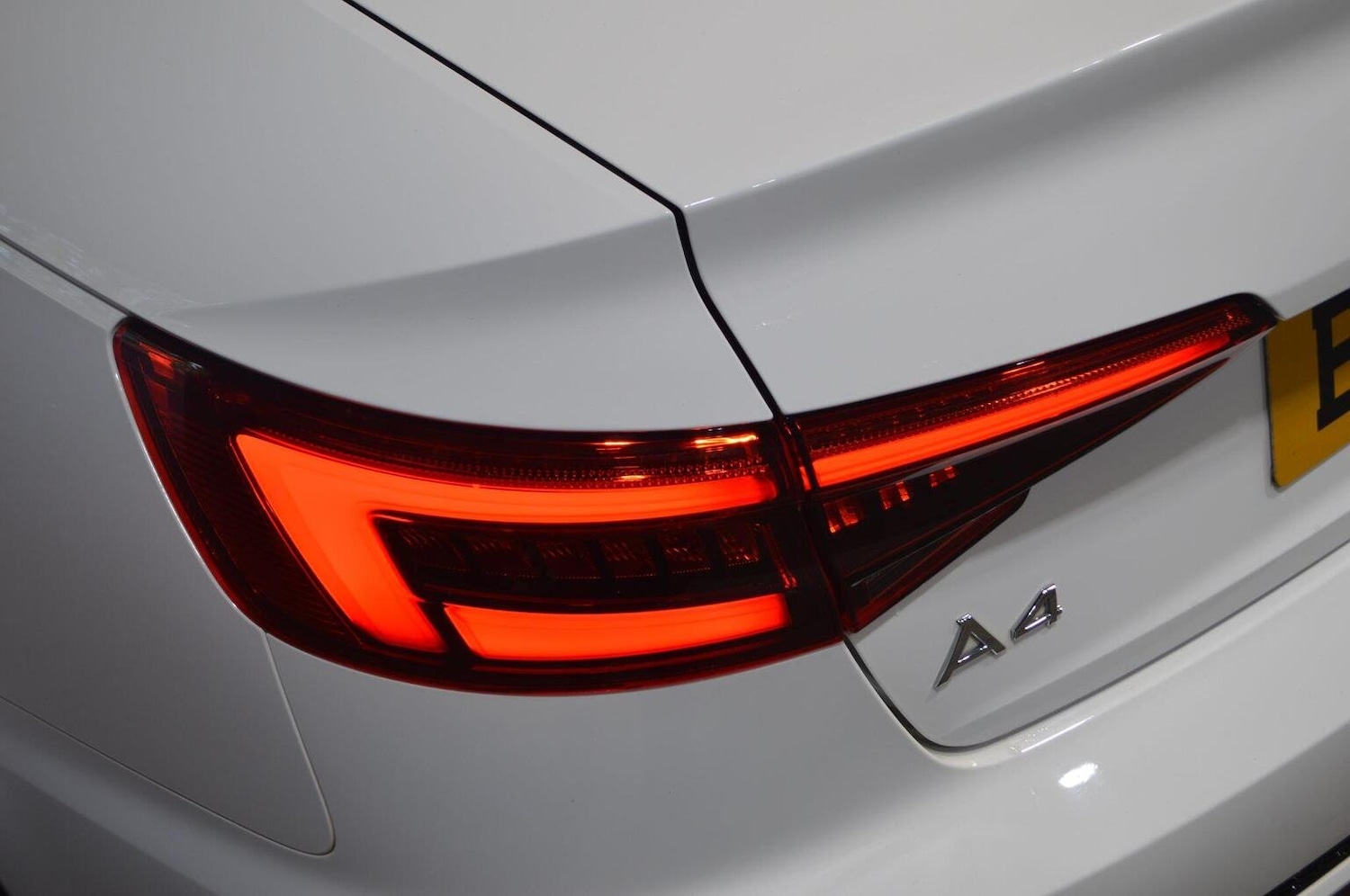 Used Audi A4 2016 for sale - 76769667: Photo 34