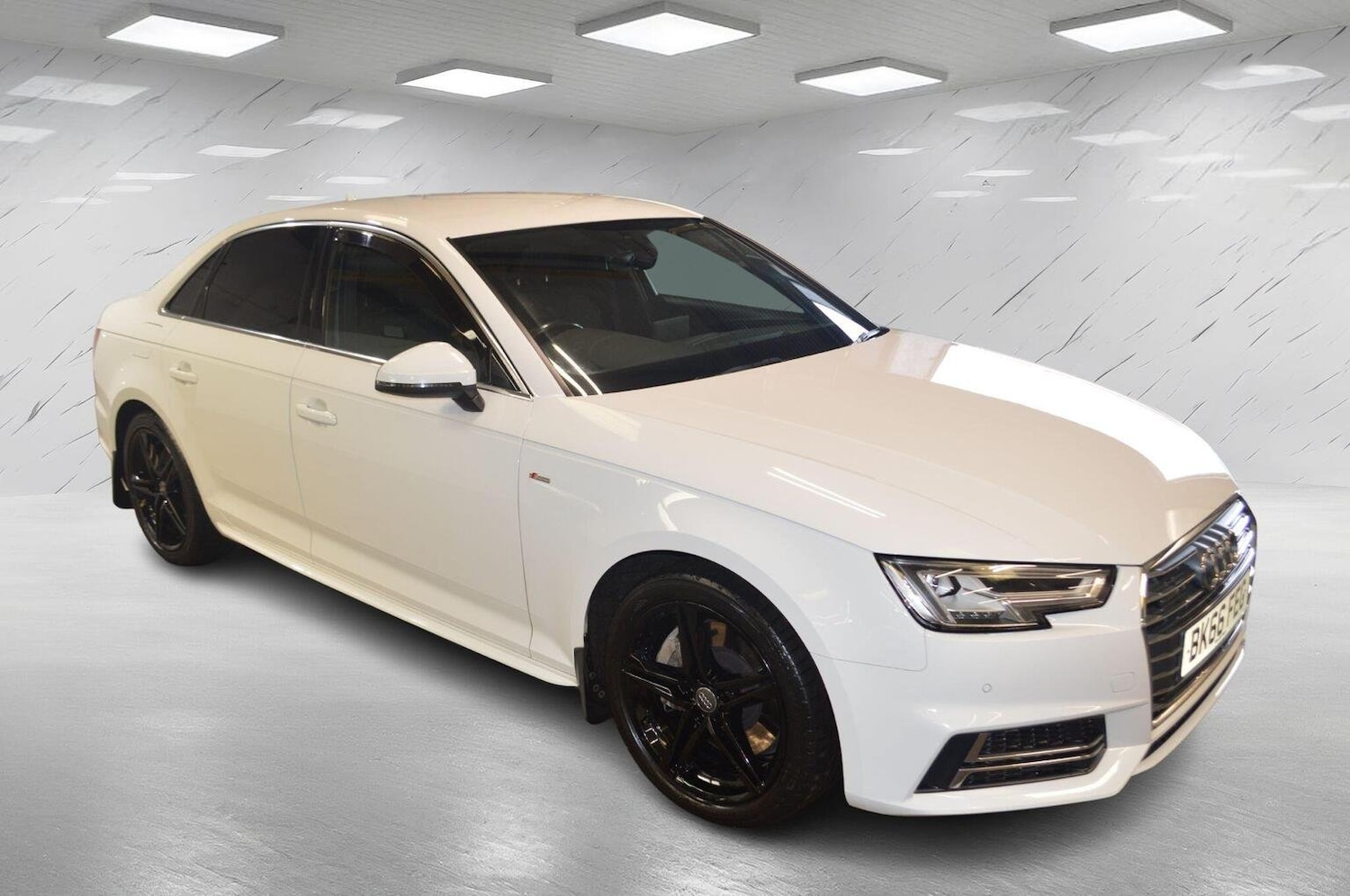 Used Audi A4 2016 for sale - 76769667: Photo 4