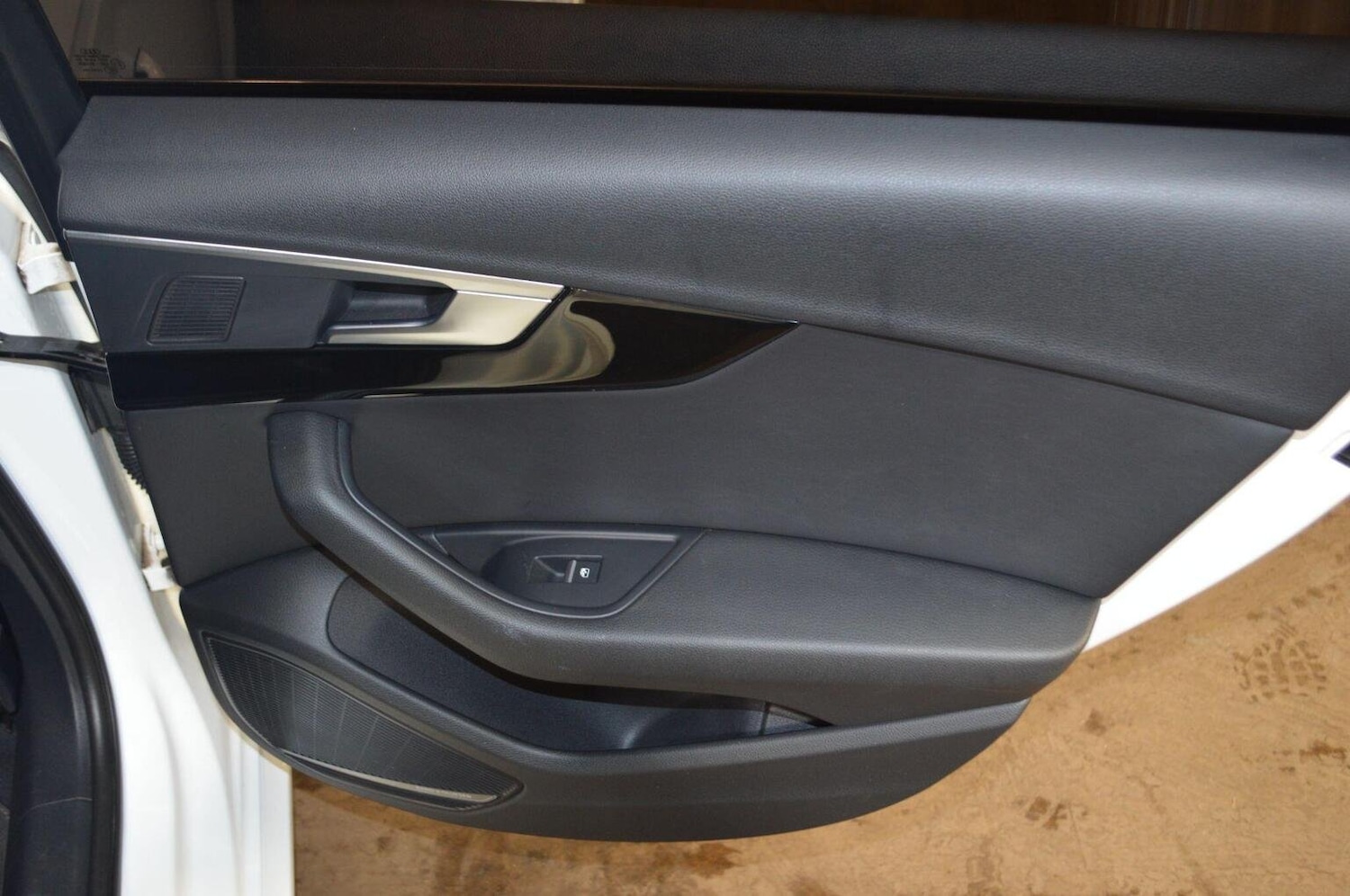 Used Audi A4 2016 for sale - 76769667: Photo 59