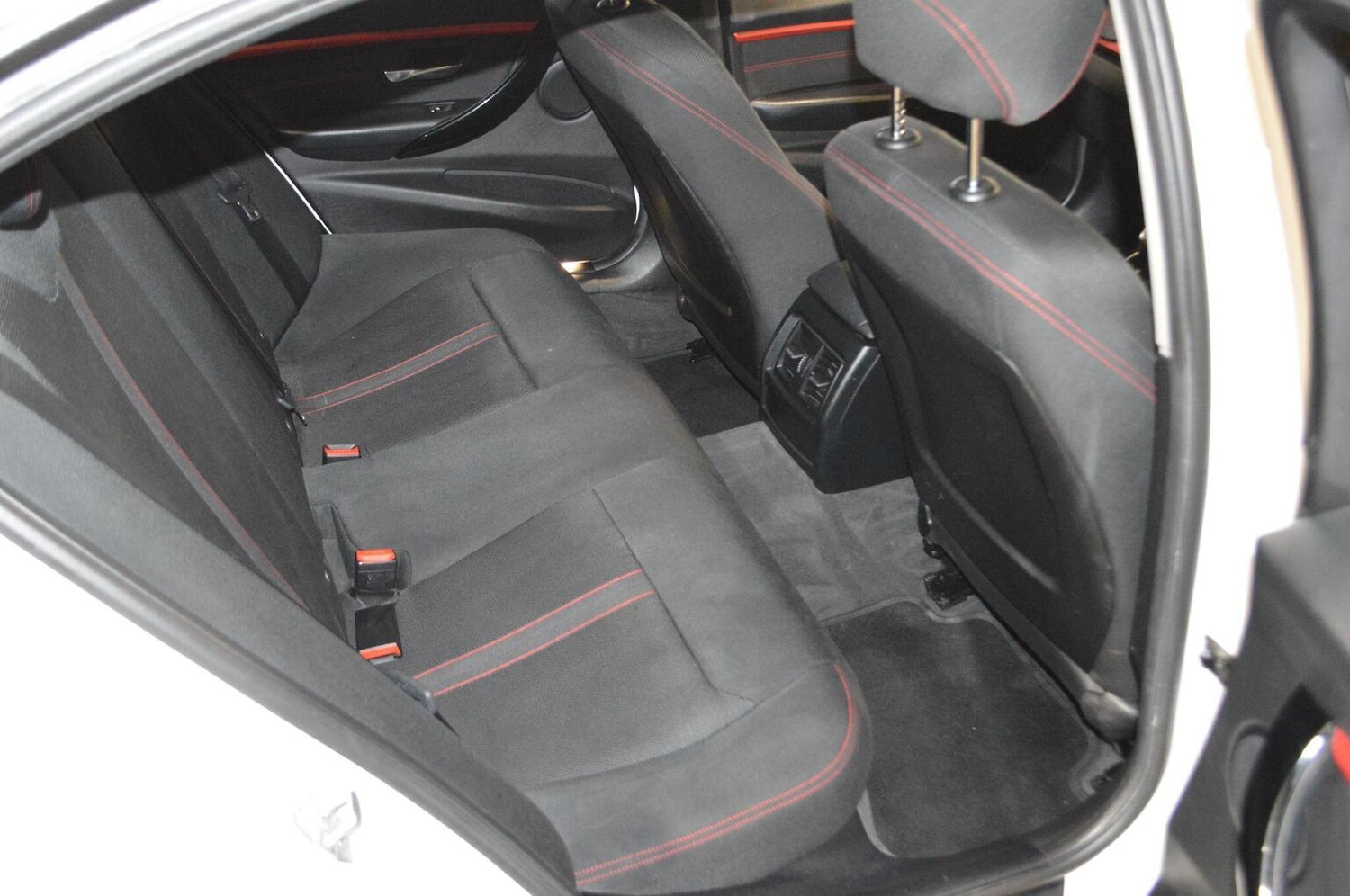 Used BMW 3 Series 2016 for sale - 77609973: Photo 22