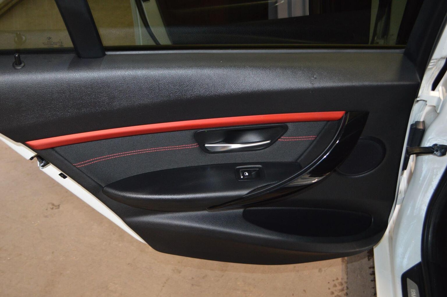 Used BMW 3 Series 2016 for sale - 77609973: Photo 29