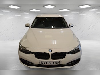 Used BMW 3 Series 2016 for sale - 77609973: Photo