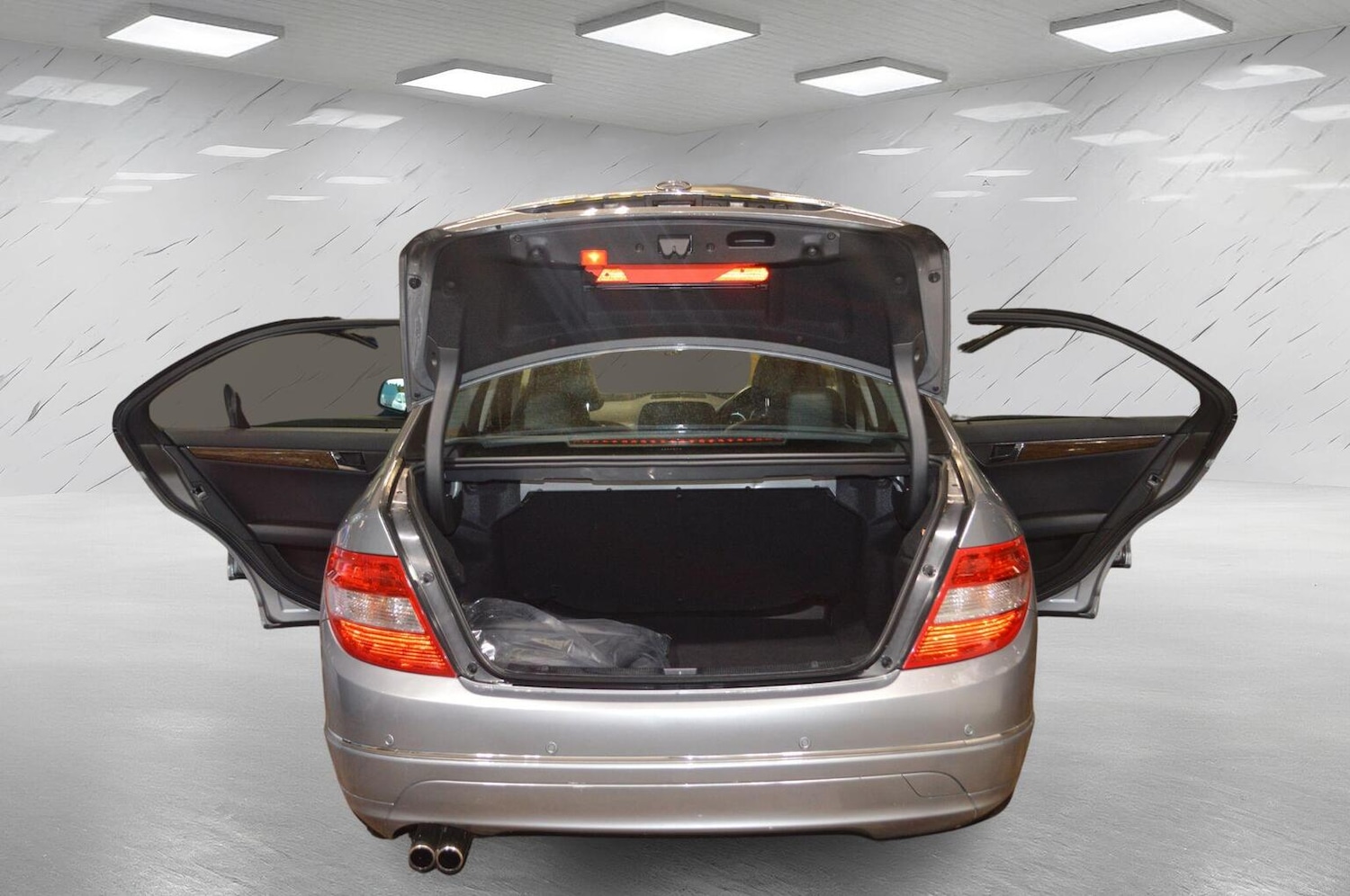 Used Mercedes-Benz C-Class 2008 for sale - 76128868: Photo 10
