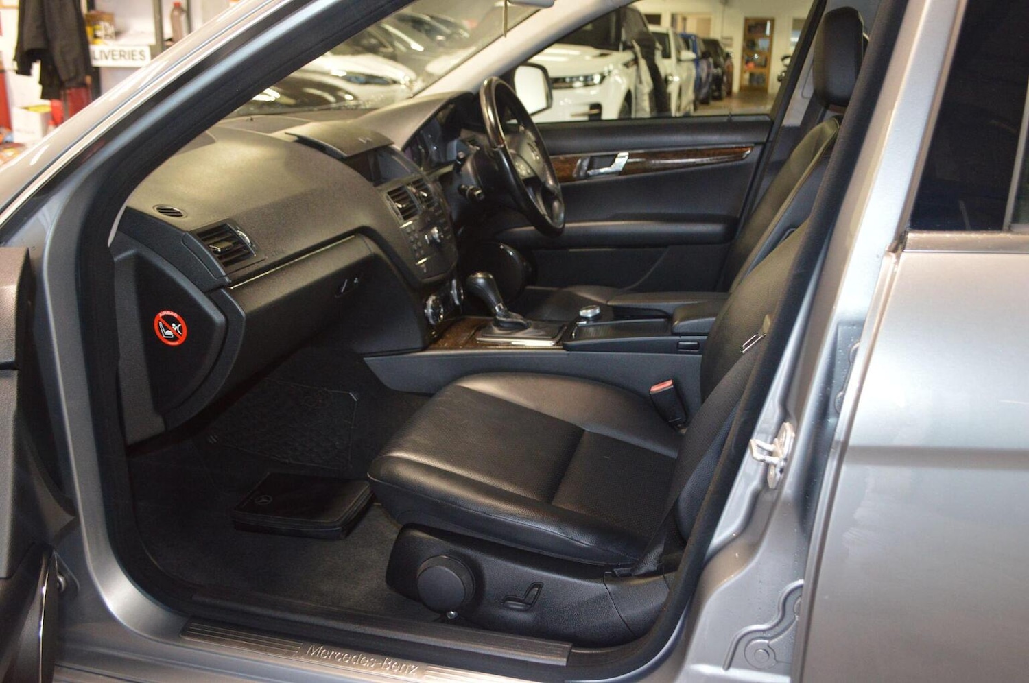 Used Mercedes-Benz C-Class 2008 for sale - 76128868: Photo 13
