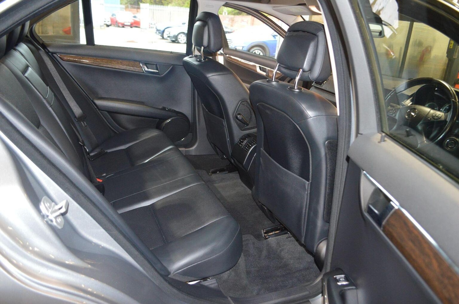 Used Mercedes-Benz C-Class 2008 for sale - 76128868: Photo 18