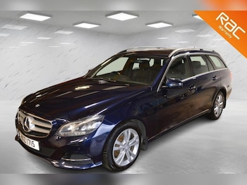 Used Mercedes-Benz E Class 2015 for sale - 77303580: Photo