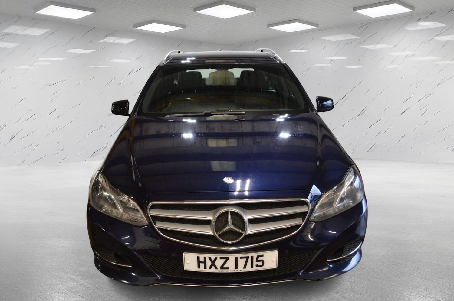 Used Mercedes-Benz E Class 2015 for sale - 77303580: Photo 2