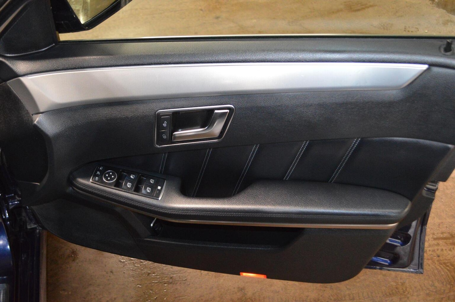 Used Mercedes-Benz E Class 2015 for sale - 77303580: Photo 28