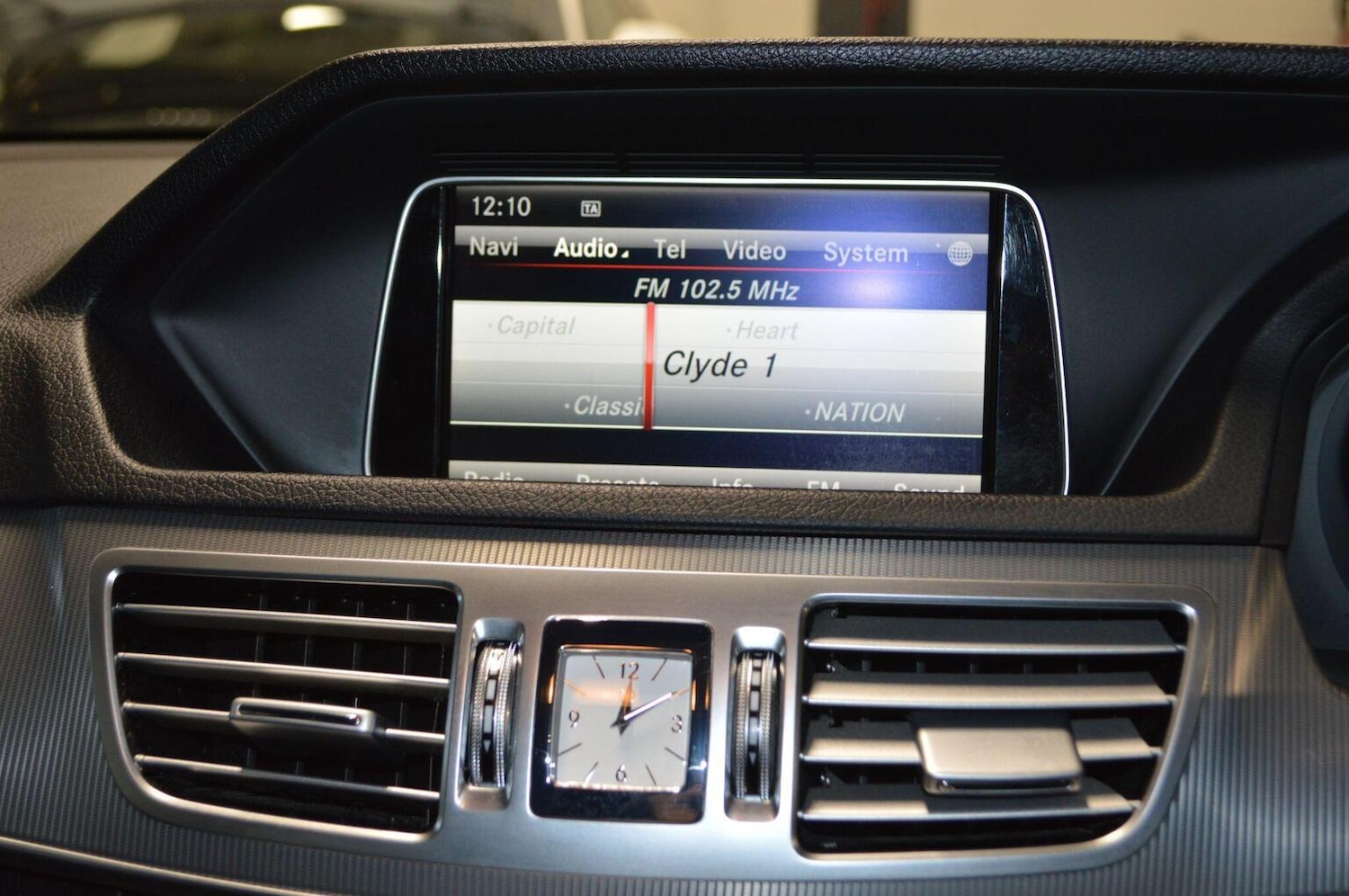 Used Mercedes-Benz E Class 2015 for sale - 77303580: Photo 42