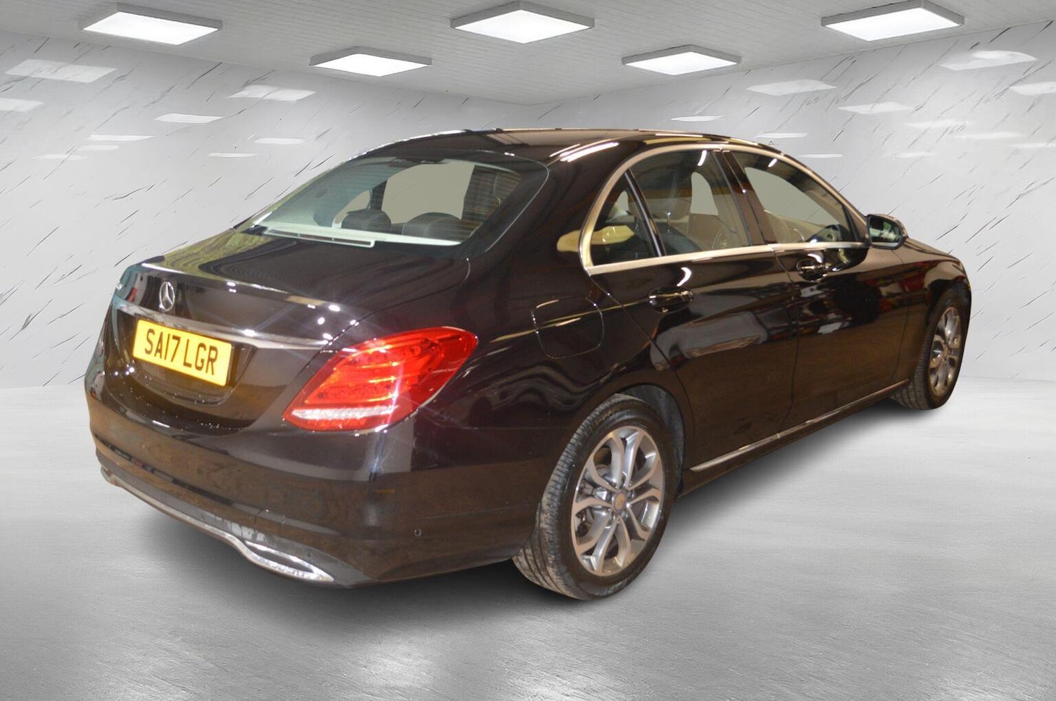 Used Mercedes-Benz C-Class 2017 for sale - 76120217: Photo 8