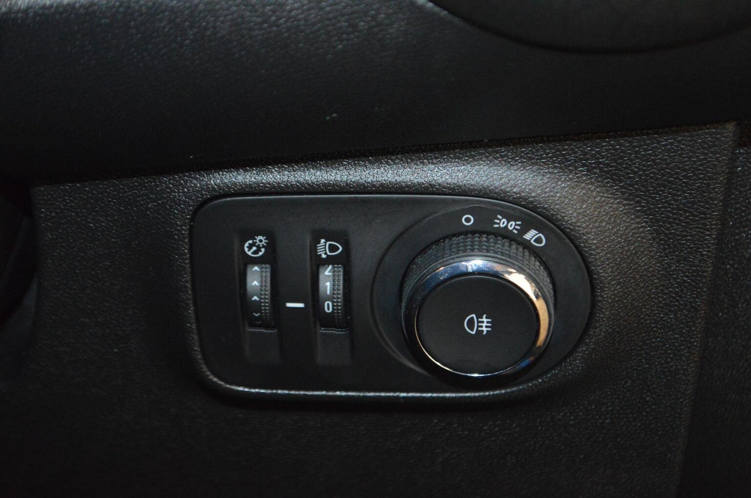 Used Vauxhall ADAM 2018 for sale - 77370581: Photo 32