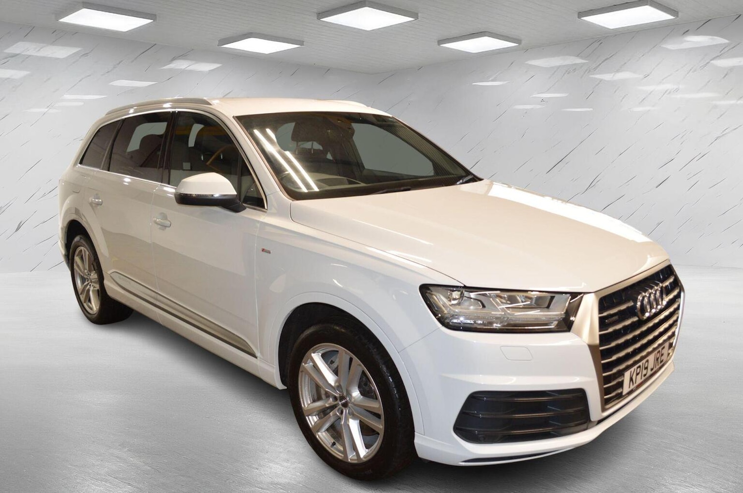 Used Audi Q7 2019 for sale - 76483030: Photo 4