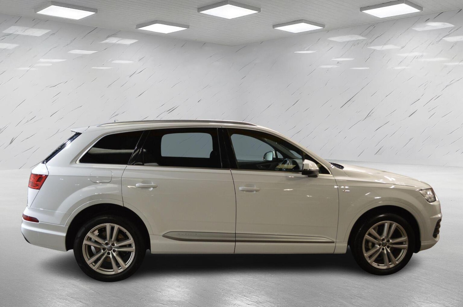 Used Audi Q7 2019 for sale - 76483030: Photo 9