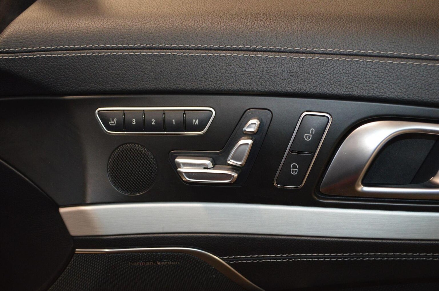 Used Mercedes-Benz SL 2014 for sale - 77558488: Photo 27