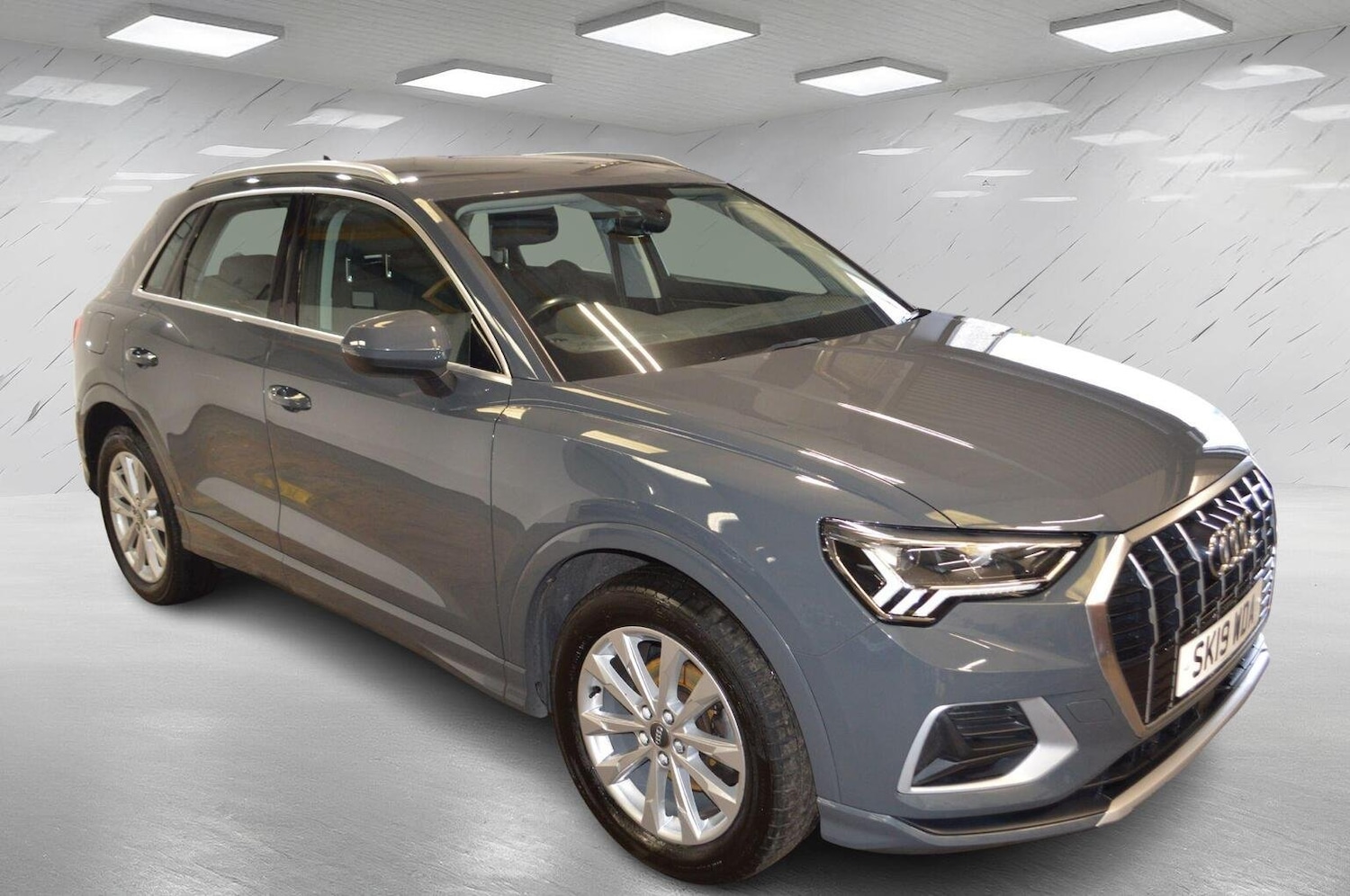 Used Audi Q3 2019 for sale - 77464448: Photo 4