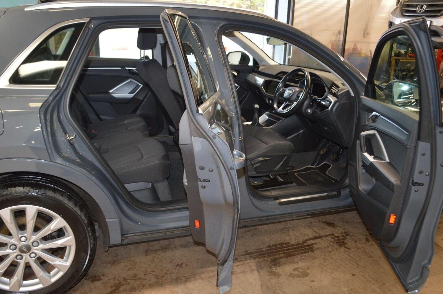 Used Audi Q3 2019 for sale - 77464448: Photo 49