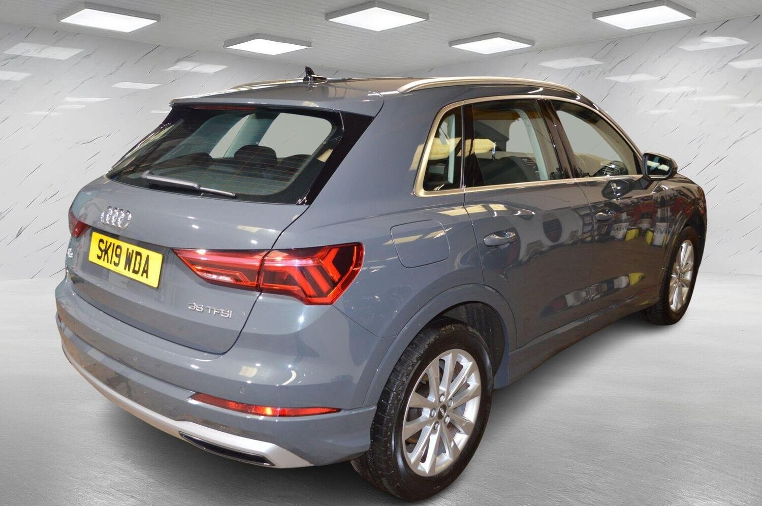 Used Audi Q3 2019 for sale - 77464448: Photo 8