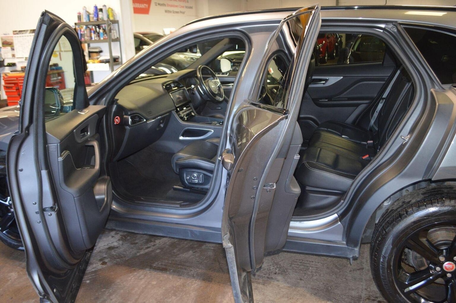 Vehicle 29