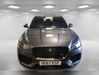 Used Jaguar F-Pace 2017 for sale - 75575436: Photo