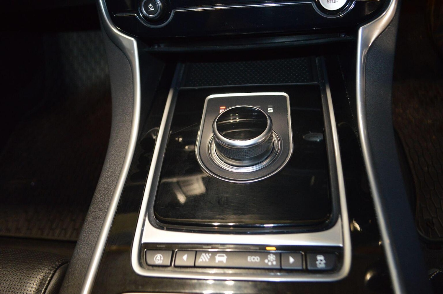 Used Jaguar XF 2018 for sale - 77154353: Photo 23