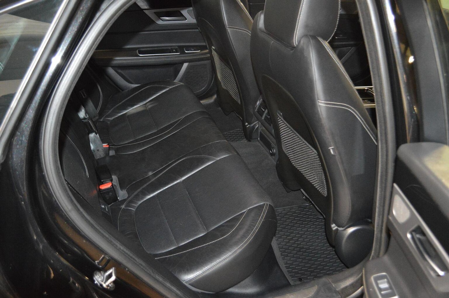 Used Jaguar XF 2018 for sale - 77154353: Photo 26