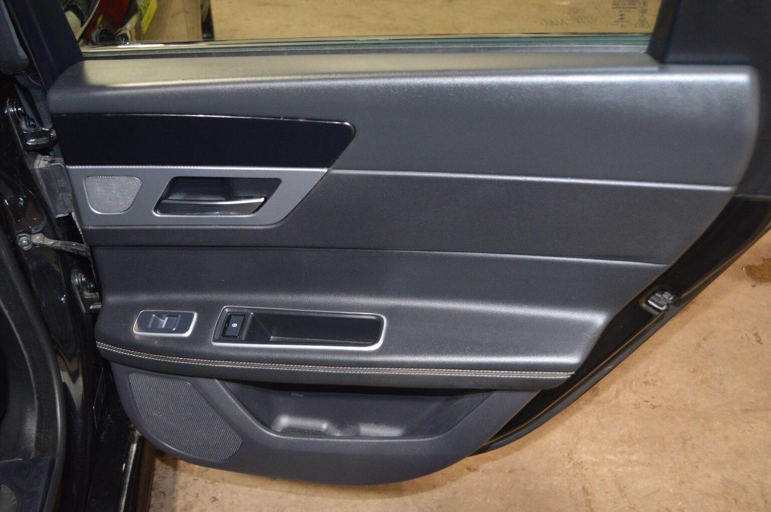 Used Jaguar XF 2018 for sale - 77154353: Photo 28