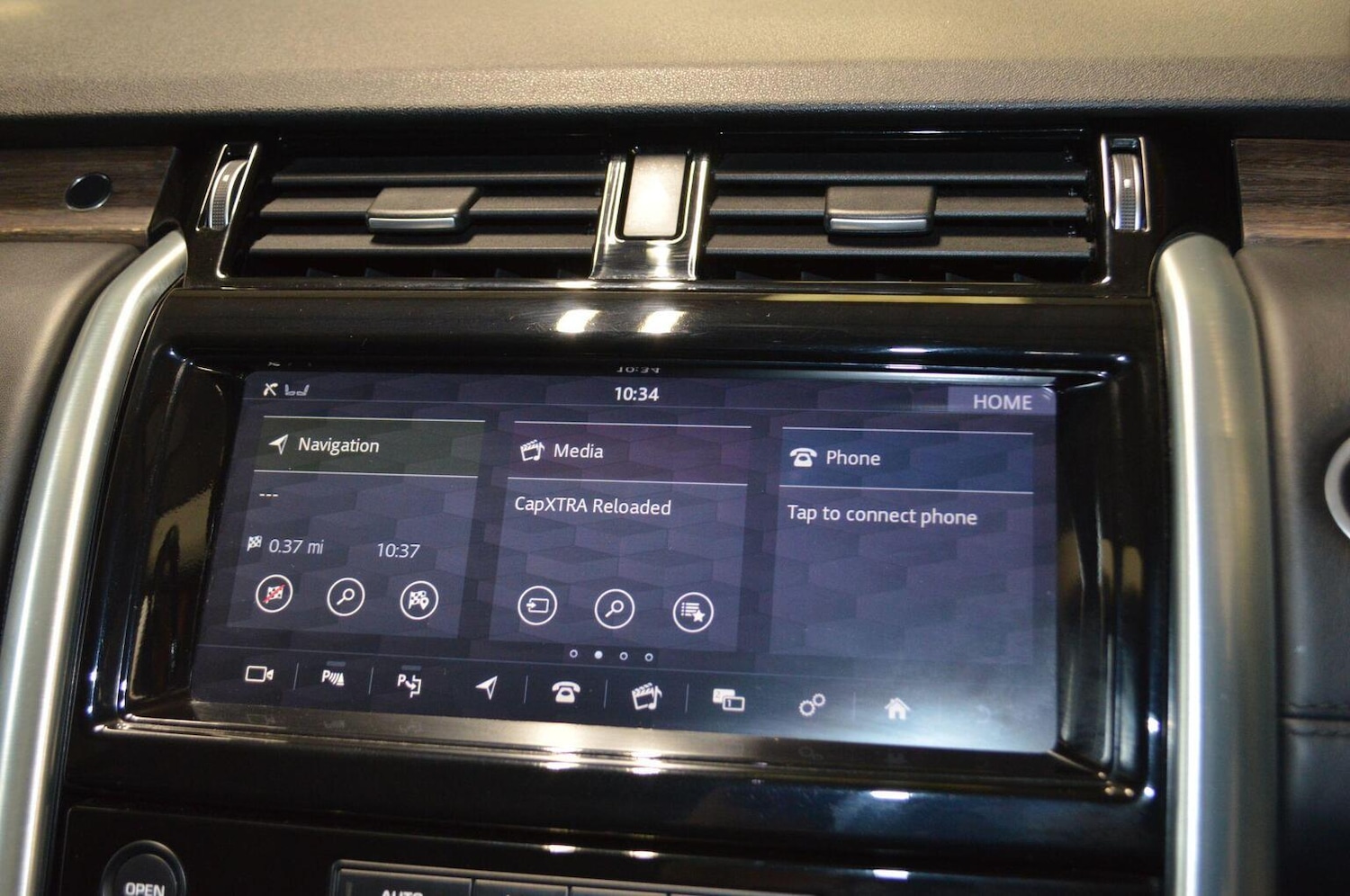 Used Land Rover Discovery 2018 for sale - 77921429: Photo 18