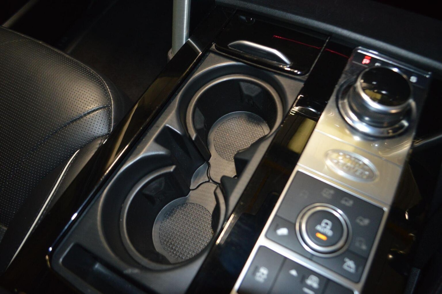 Used Land Rover Discovery 2018 for sale - 77921429: Photo 41