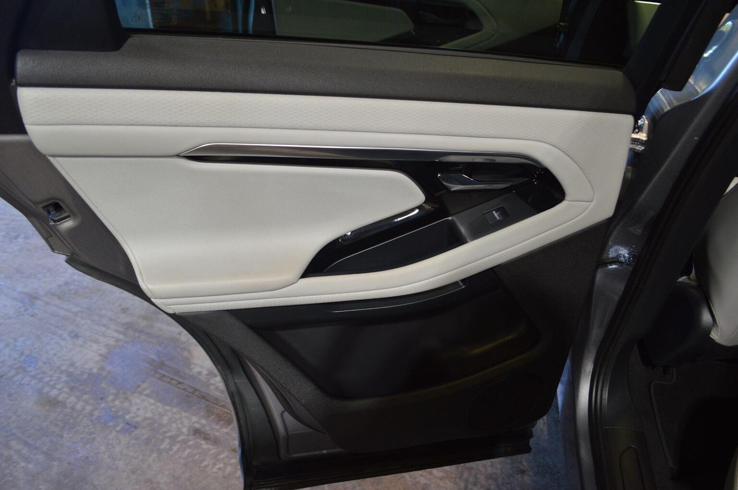 Used Land Rover Range Rover Evoque 2021 for sale - 77968808: Photo 24