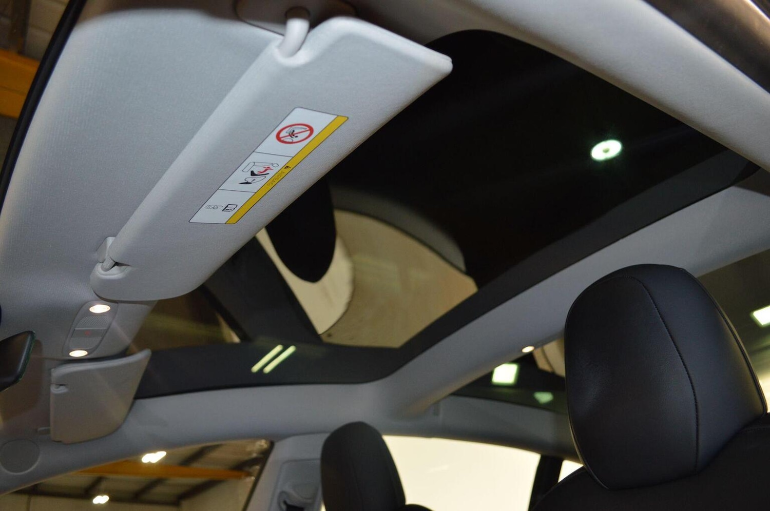 Used Tesla Model 3 2021 for sale - 76687126: Photo 24