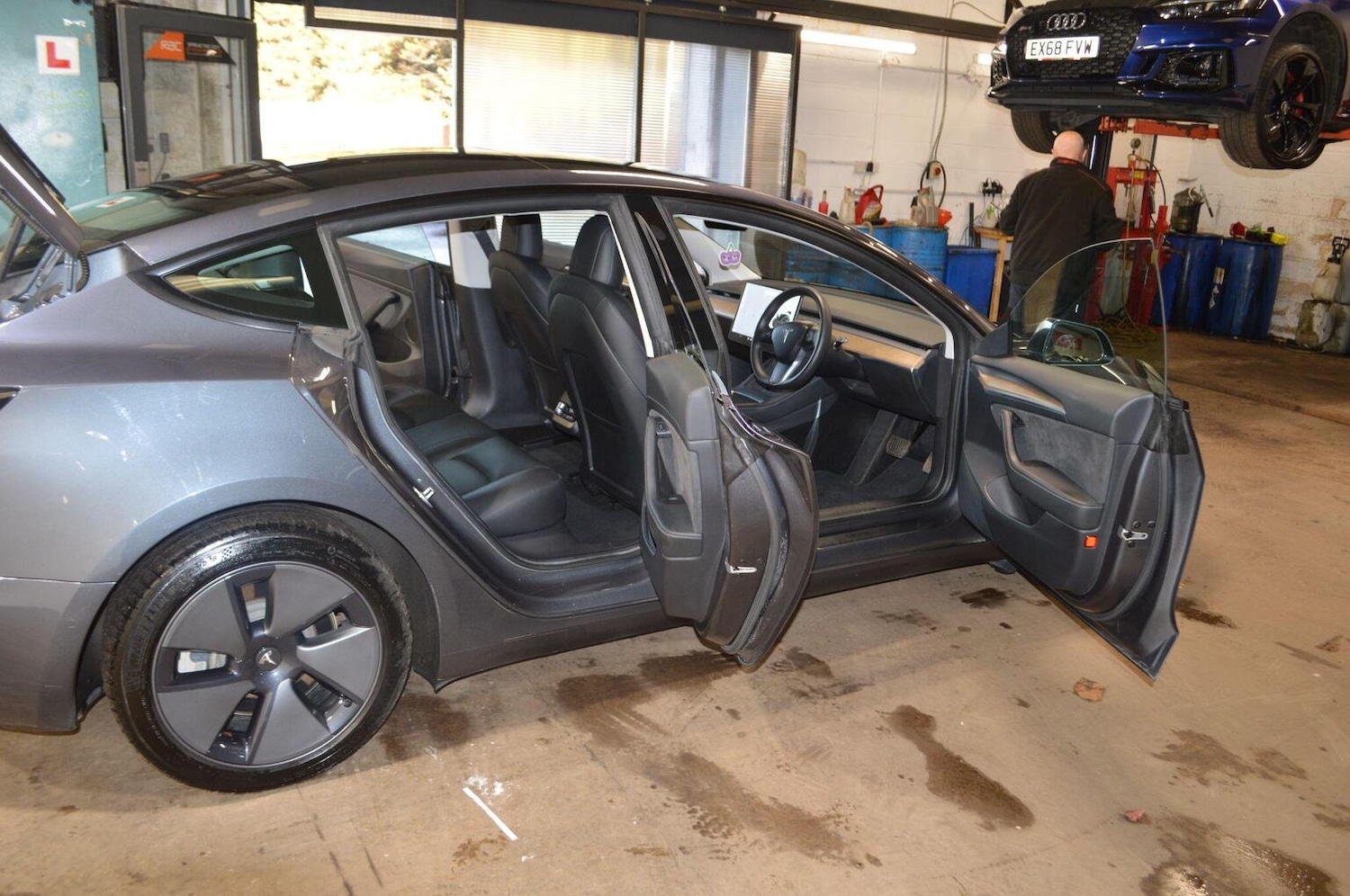 Used Tesla Model 3 2021 for sale - 76687126: Photo 35