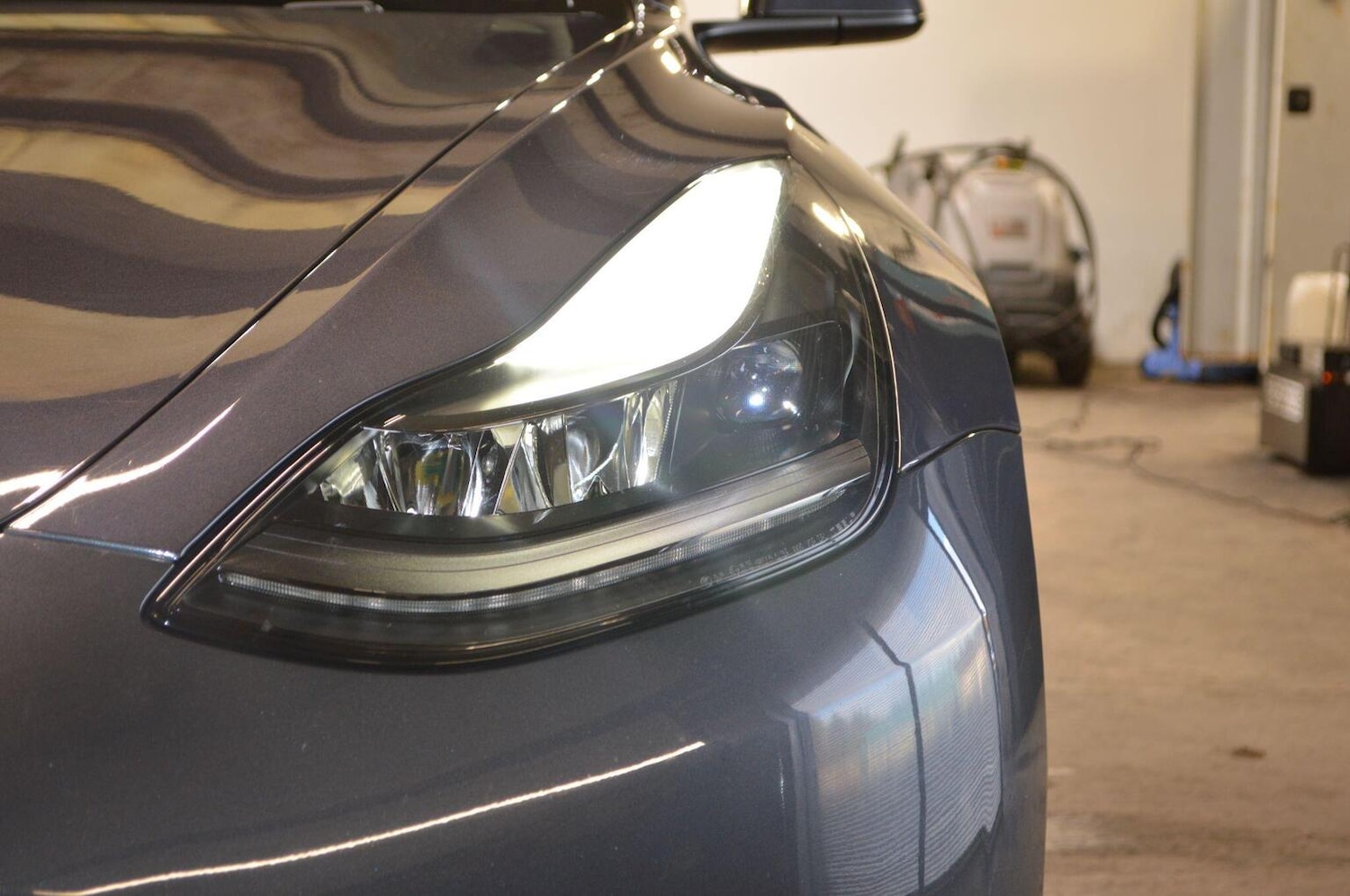 Used Tesla Model 3 2021 for sale - 76687126: Photo 45