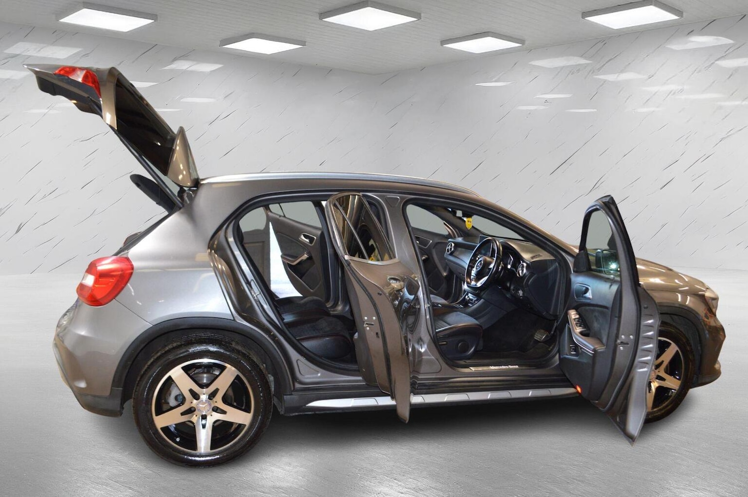 Used Mercedes-Benz GLA 2015 for sale - 76591545: Photo 11