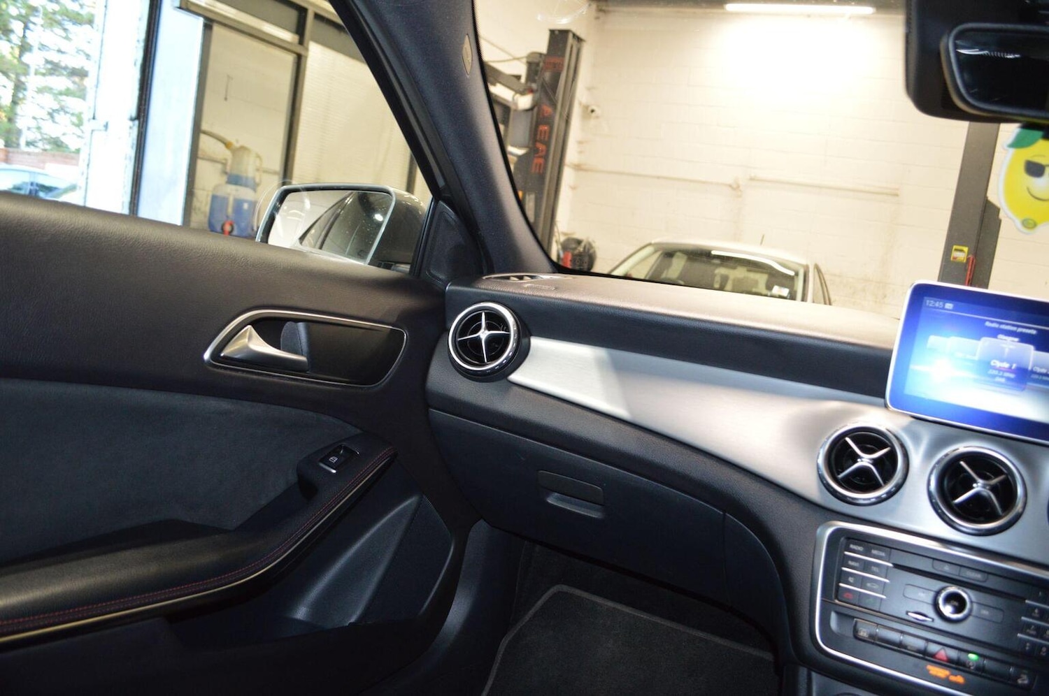 Used Mercedes-Benz GLA 2015 for sale - 76591545: Photo 15