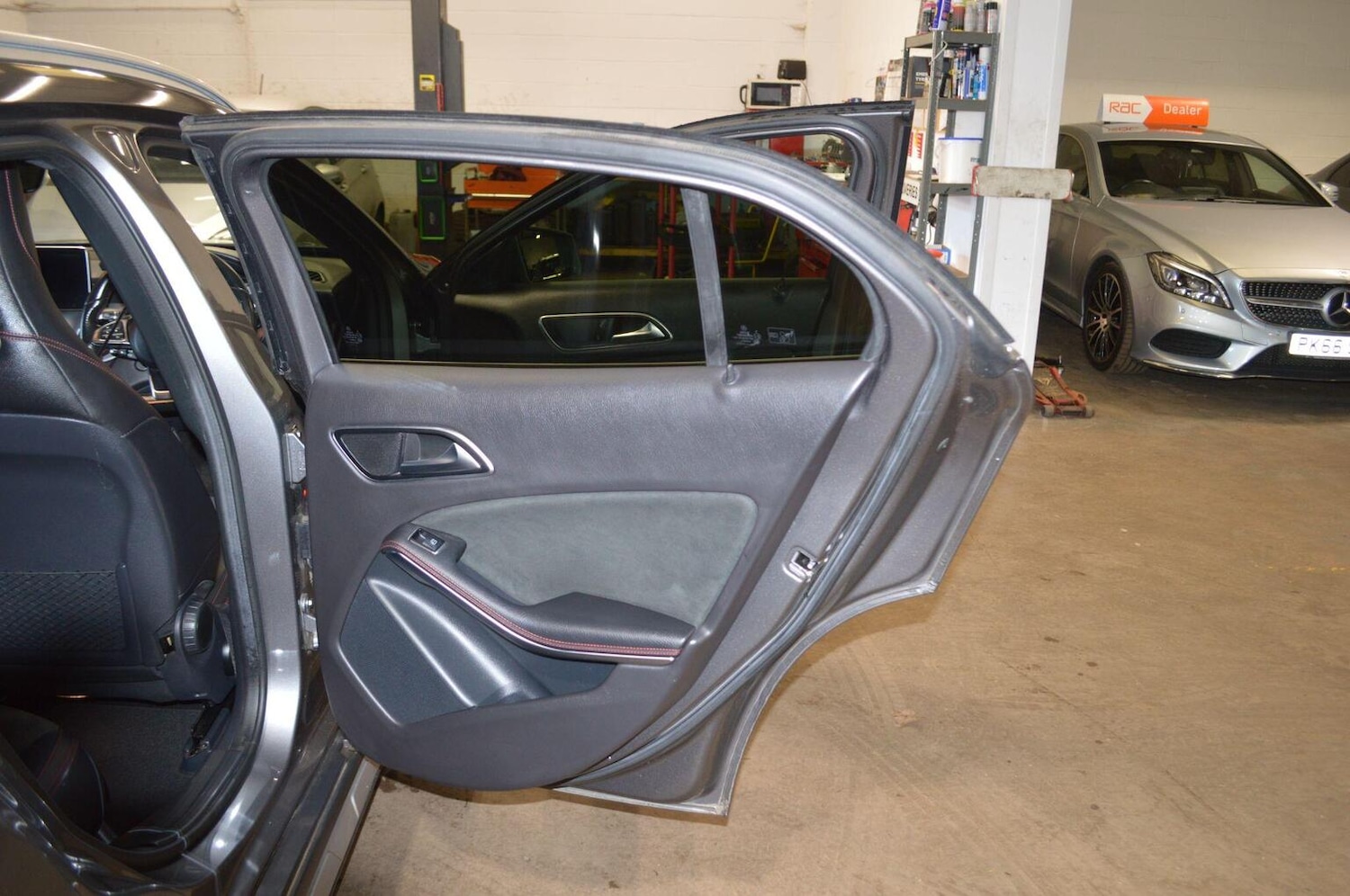 Used Mercedes-Benz GLA 2015 for sale - 76591545: Photo 48