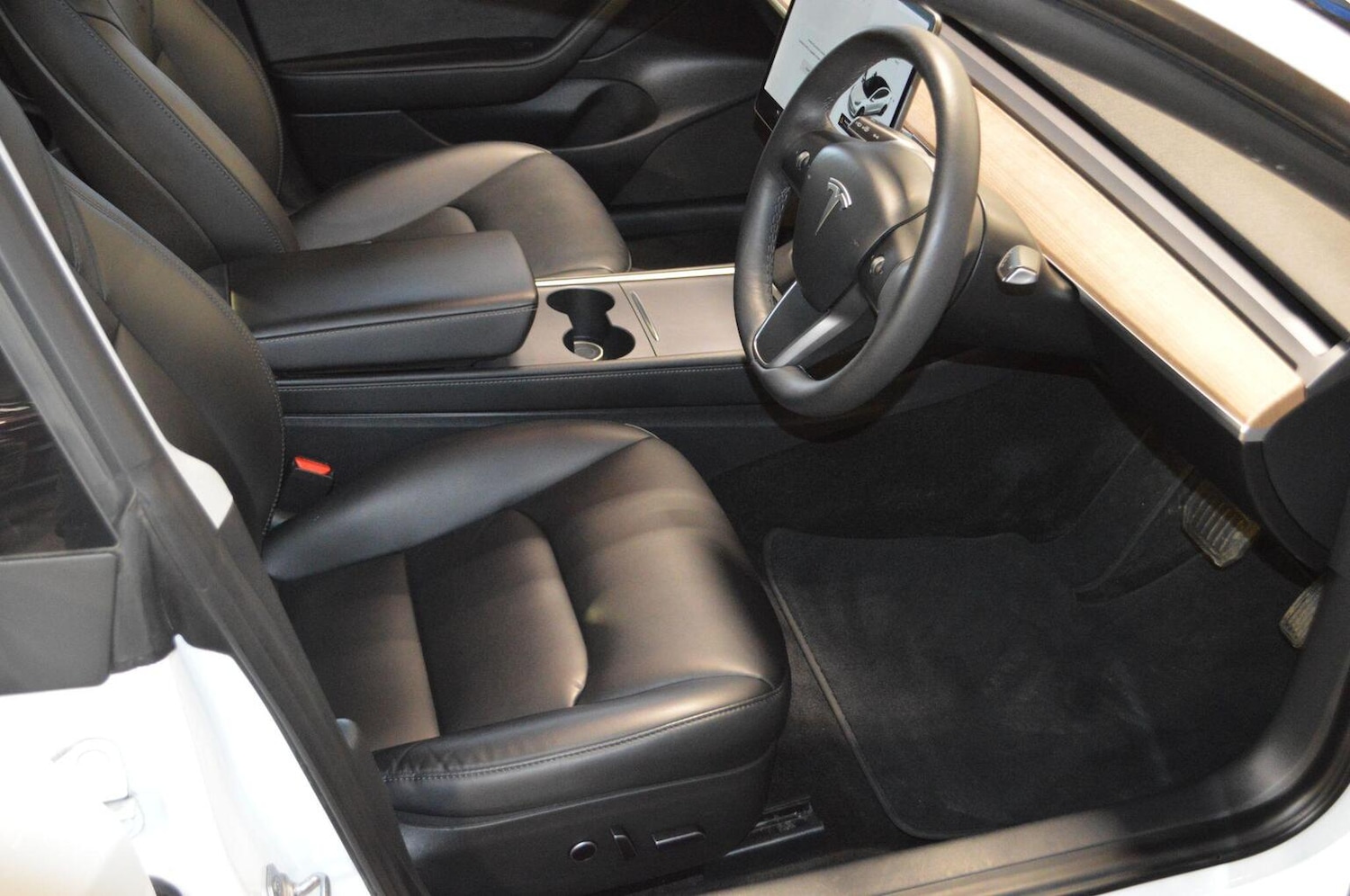 Used Tesla Model 3 2021 for sale - 77264509: Photo 12