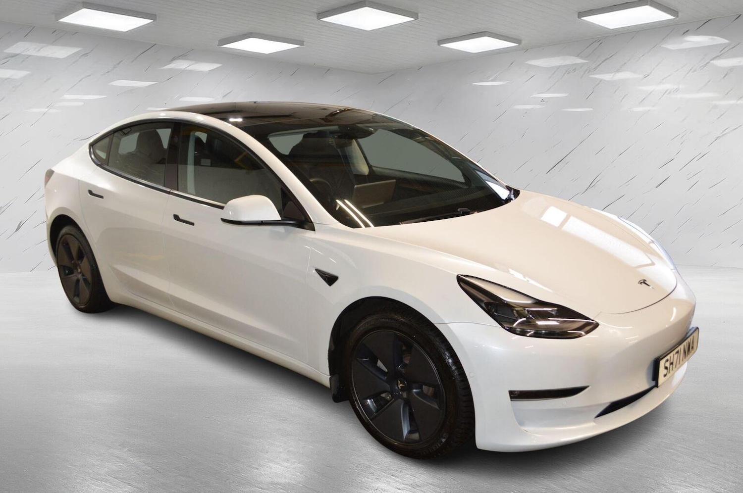 Used Tesla Model 3 2021 for sale - 77264509: Photo 4