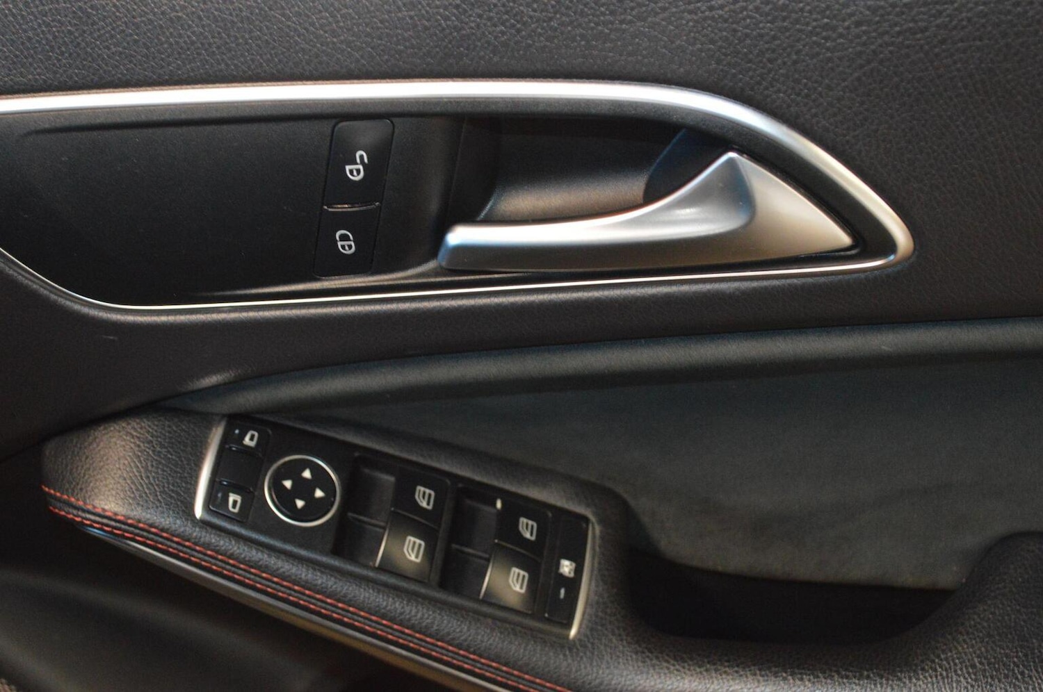 Used Mercedes-Benz A-Class 2018 for sale - 76588440: Photo 38