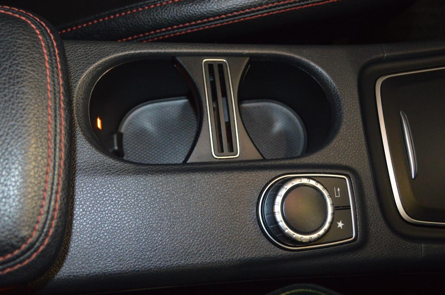 Used Mercedes-Benz A-Class 2018 for sale - 76588440: Photo 40