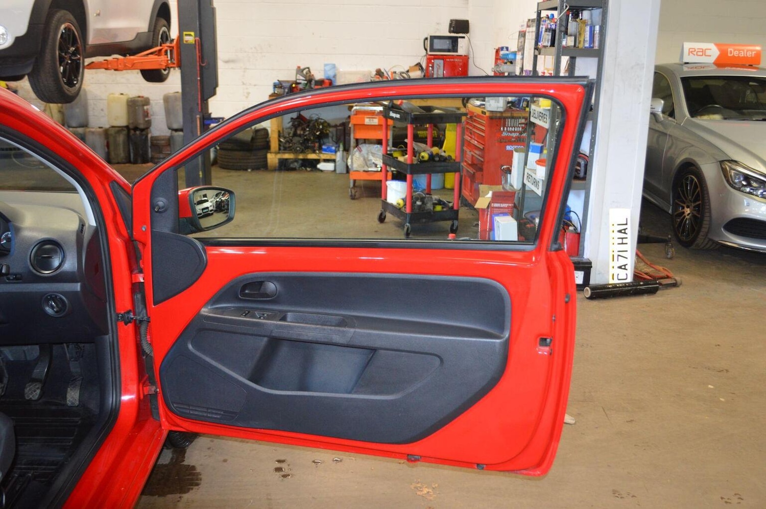 Used Skoda Citigo 2015 for sale - 76387295: Photo 32