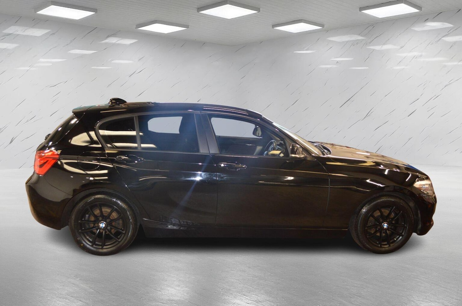 Used BMW 1 Series 2017 for sale - 77938127: Photo 9