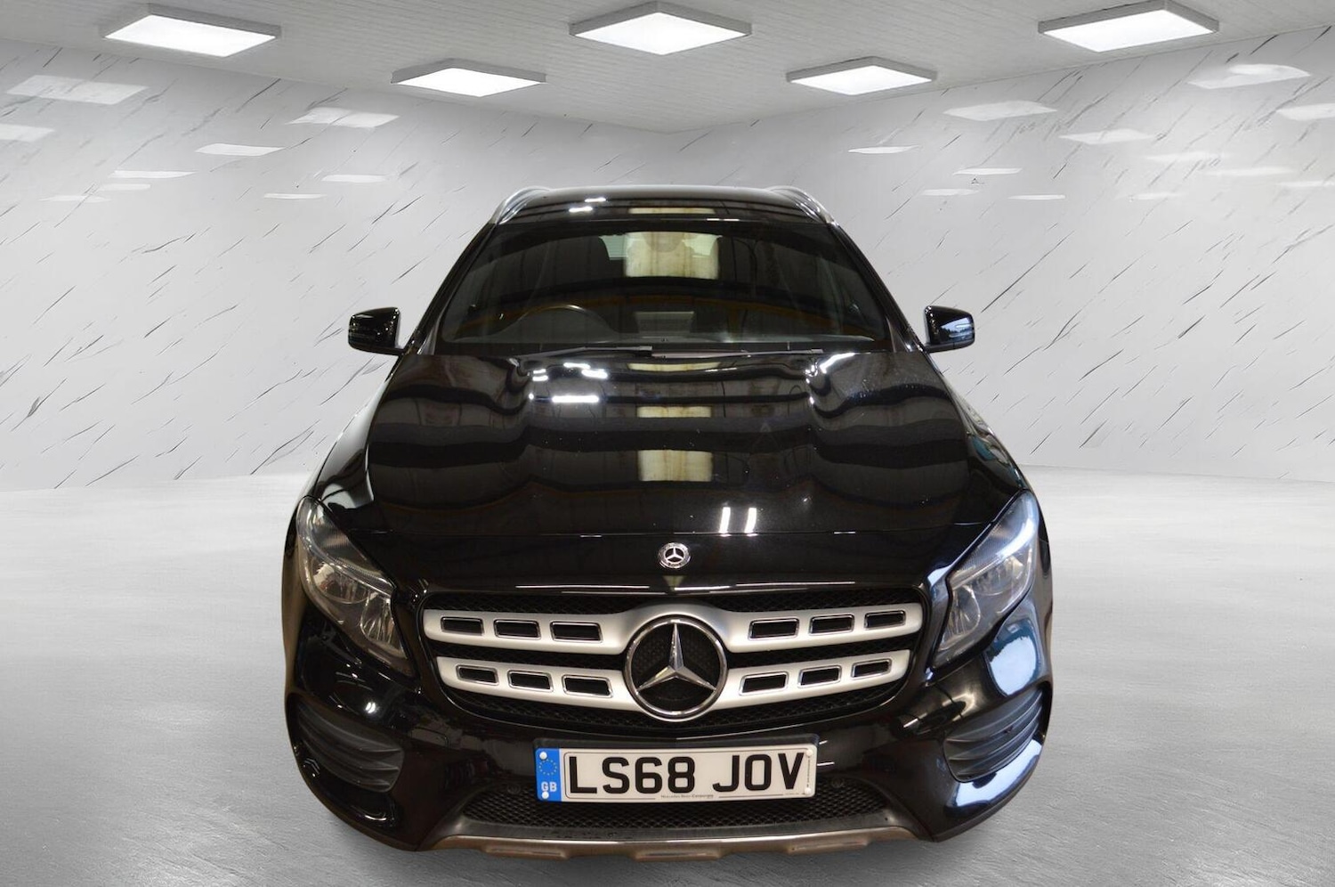 Used Mercedes-Benz GLA 2018 for sale - 76225296: Photo 2