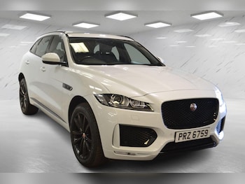 Used Jaguar F-Pace 2019 for sale - 75581513: Photo