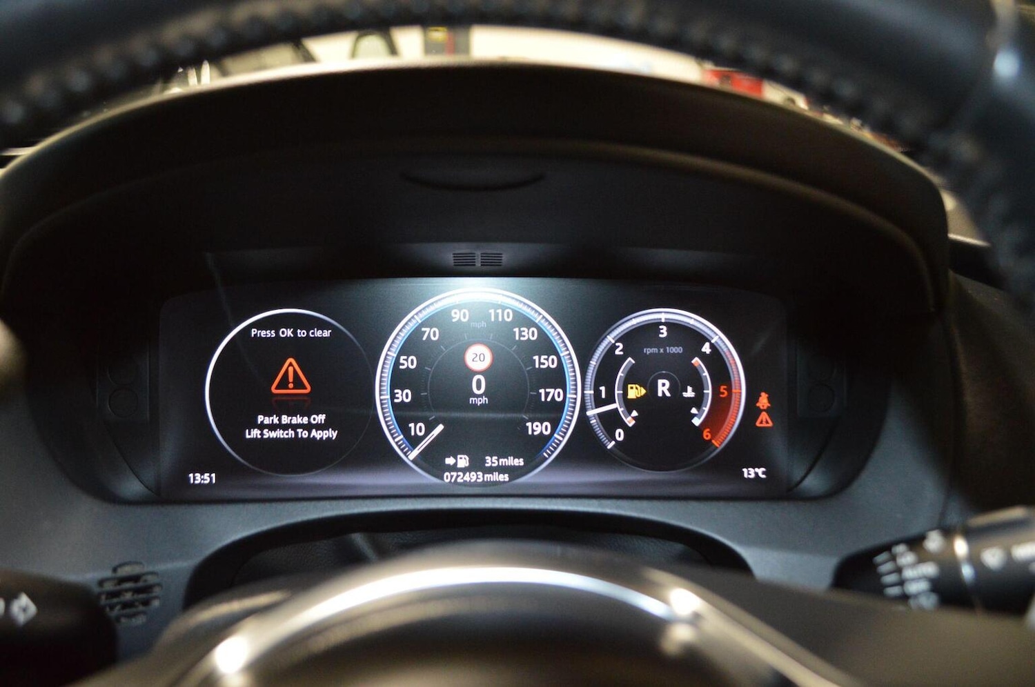 Used Jaguar F-Pace 2017 for sale - 76712360: Photo 27