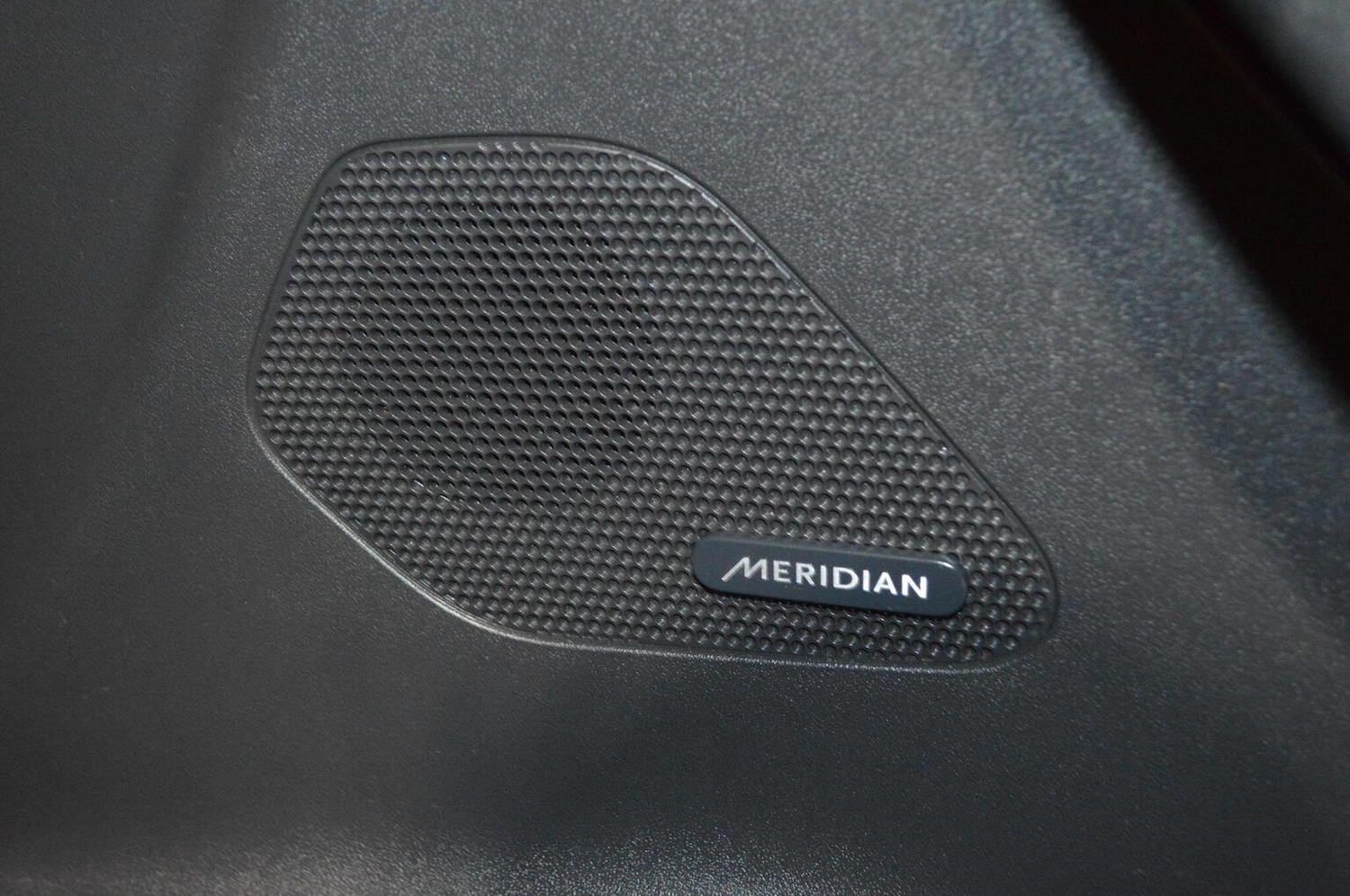 Used Jaguar F-Pace 2017 for sale - 76712360: Photo 29