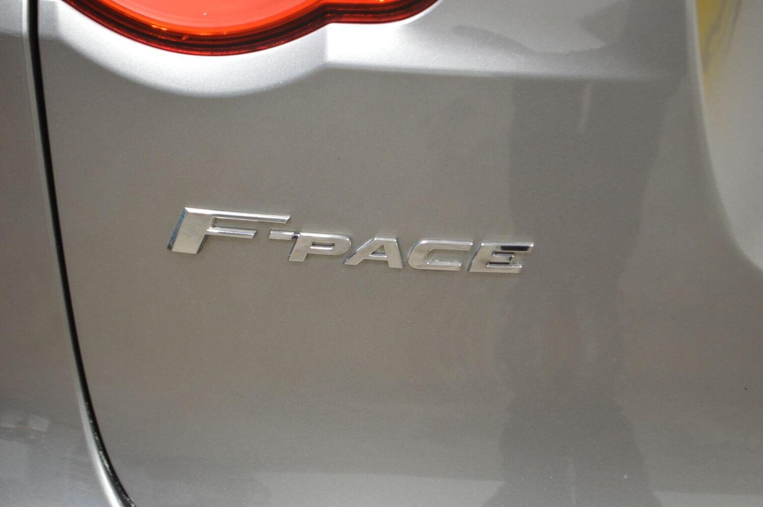 Used Jaguar F-Pace 2017 for sale - 76712360: Photo 35